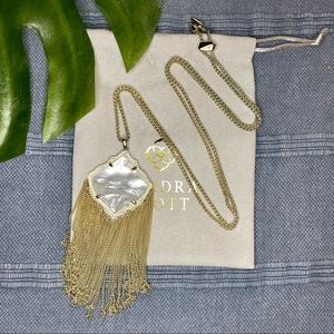 Kendra Scott Kingston Pendant Necklace in Ivory